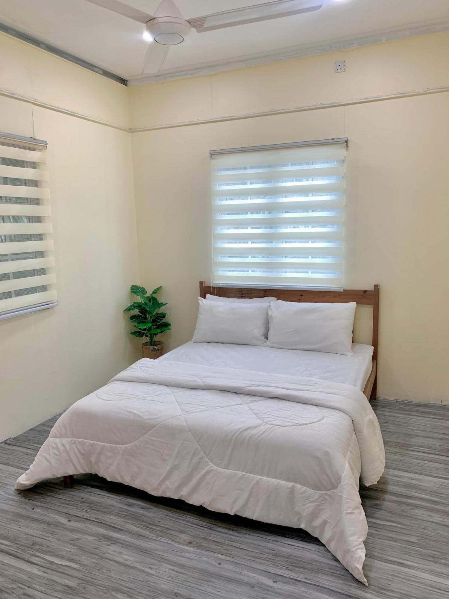 Tiara Inn Homestay 2 Tingkat Pontian Johor Pontian Besar Екстер'єр фото